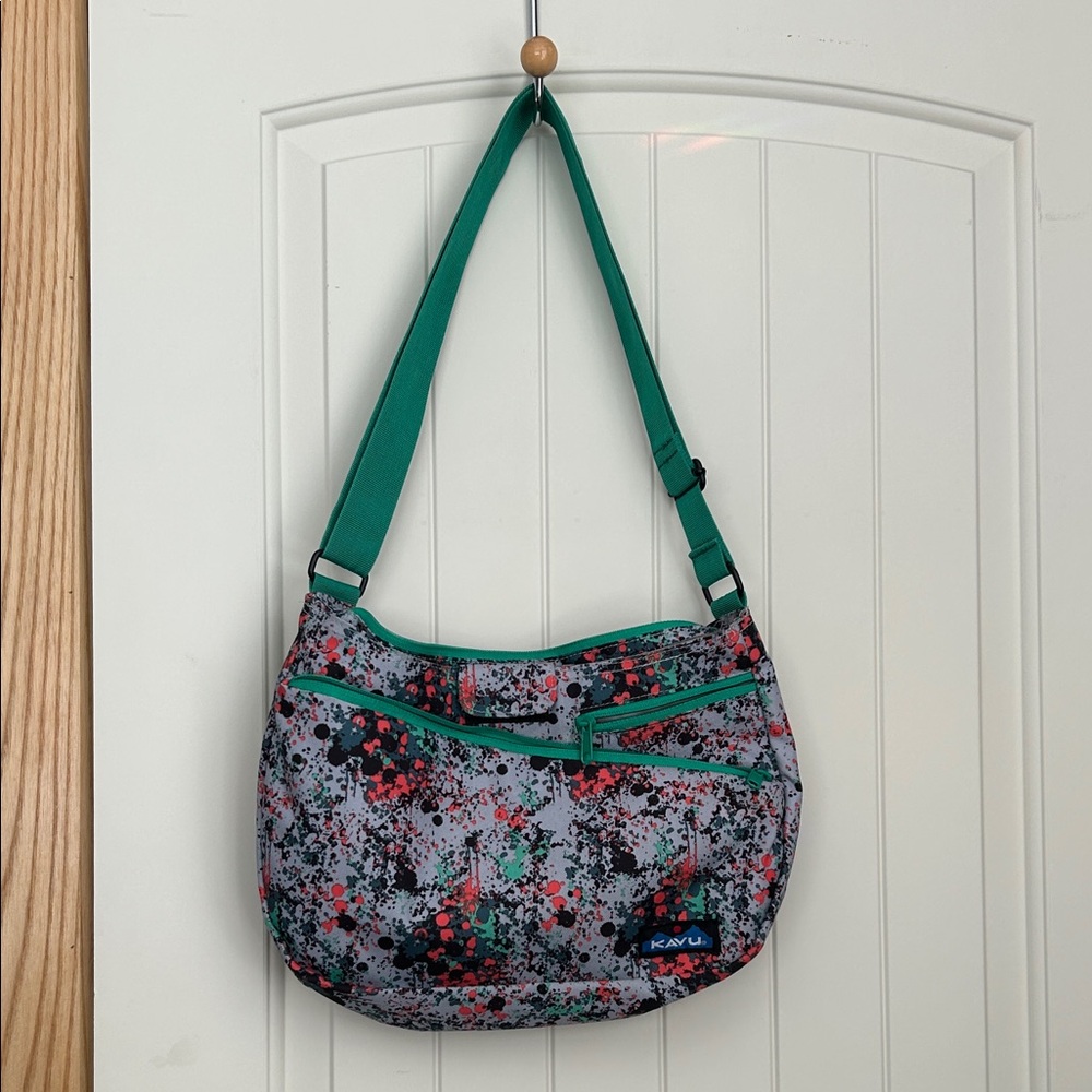 Kavu Abstract Green and Gray Shoulder Bag